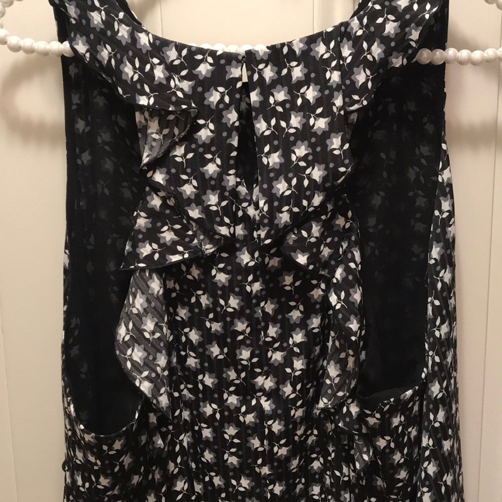 Loft XL Racerback with Ruffle Detail. - Picture 5 of 7